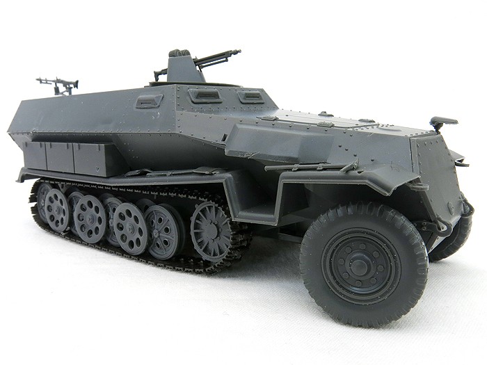 Hanomag01SS26