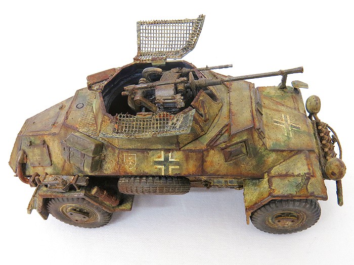 Leichterv2TopSide01SS